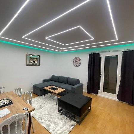 38 Apartment 3 Pristina Exteriör bild
